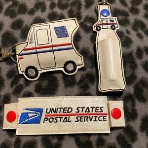 Mail carrier accessories